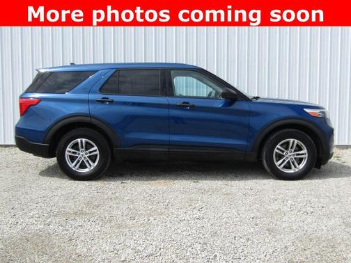2022 Ford Explorer Base