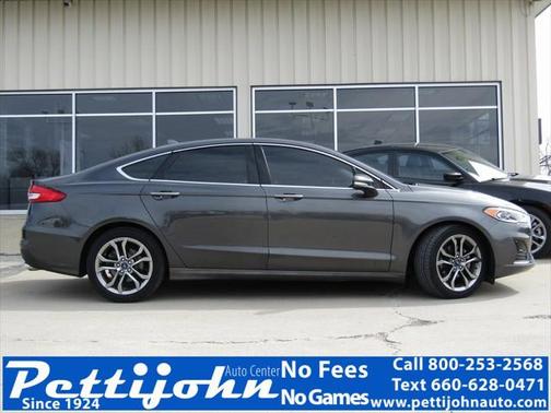 2019 Ford Fusion SEL