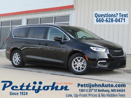 2024 Chrysler Pacifica Touring L