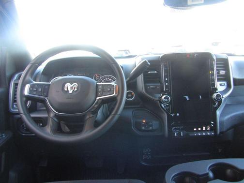 2026 RAM 2500 Warlock Crew Cab 4x4 6'4' Box