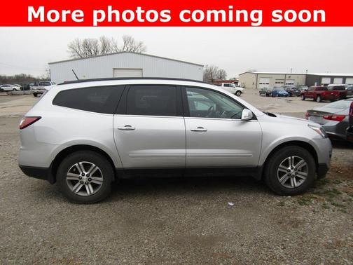Silver Ice Metallic 2016 Chevrolet Traverse 2LT
