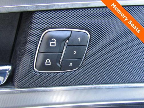 2019 Lincoln Nautilus Select