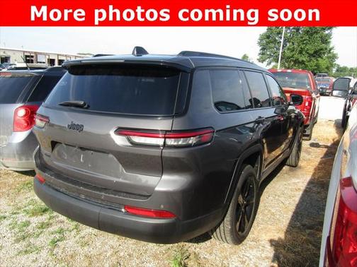 2022 Jeep Grand Cherokee L Altitude