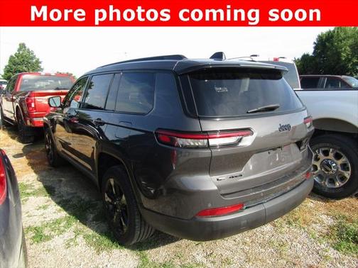 2022 Jeep Grand Cherokee L Altitude