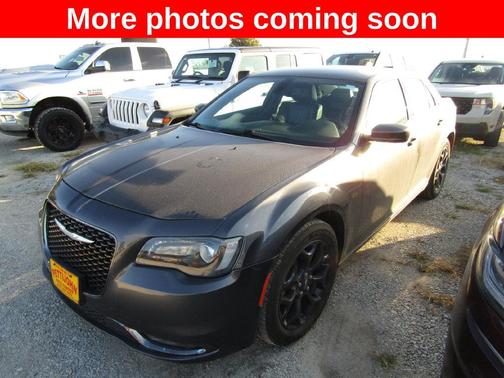 Granite Crystal Metallic Clearcoat 2019 Chrysler 300 S