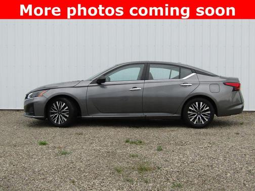 Gun Metallic 2025 Nissan Altima 2.5 SV