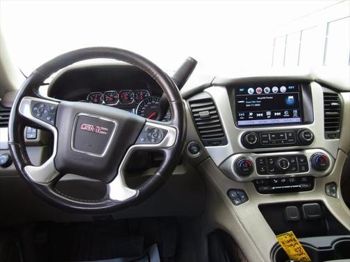 2020 GMC Yukon XL SLT