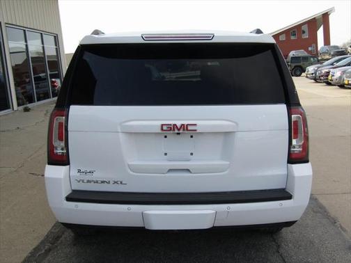 2020 GMC Yukon XL SLT