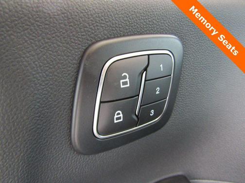 2025 Ford Escape PHEV SE