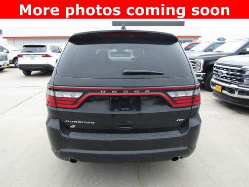 DB Black Crystal Clearcoat 2026 Dodge Durango GT