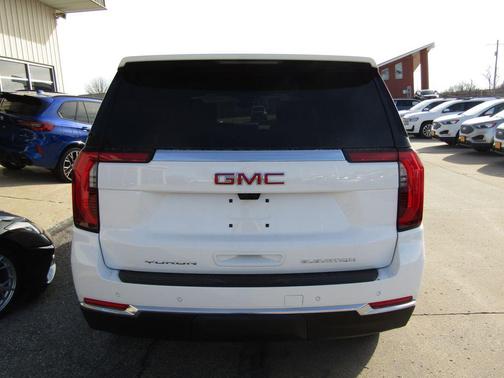 2026 GMC Yukon XL 4WD Elevation