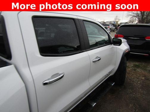 2024 GMC Canyon Denali