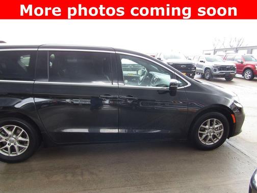 2025 Chrysler Pacifica L