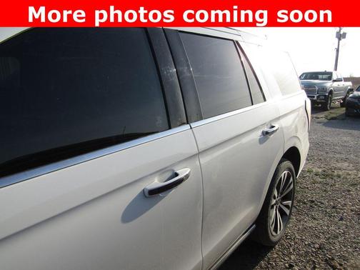 Star White Metallic Tri-Coat 2020 Ford Expedition Limited
