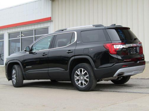 2023 GMC Acadia AWD SLT