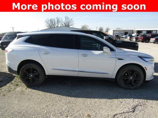 2024 Buick Enclave Essence AWD