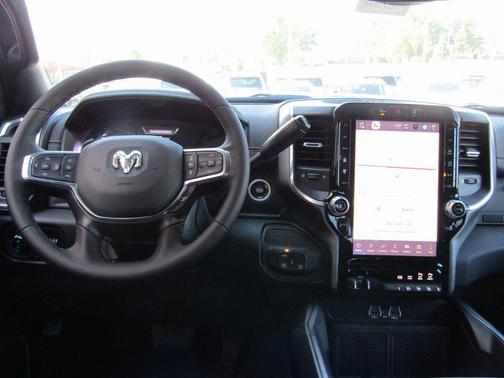 2025 RAM 2500 Laramie Crew Cab 4x4 6'4' Box