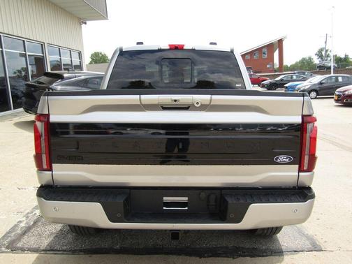 Iconic Silver Metallic 2026 Ford F-150 Platinum
