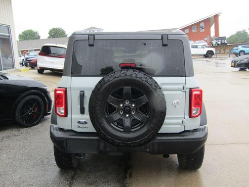 Cactus Gray 2024 Ford Bronco Black Diamond