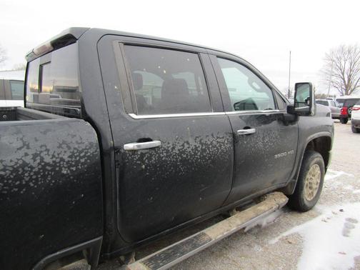 2022 Chevrolet Silverado 3500 LTZ
