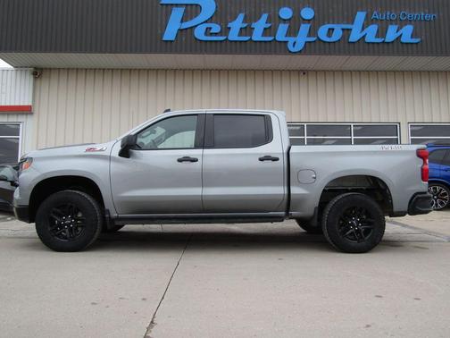 2024 Chevrolet Silverado 1500 Custom Trail Boss