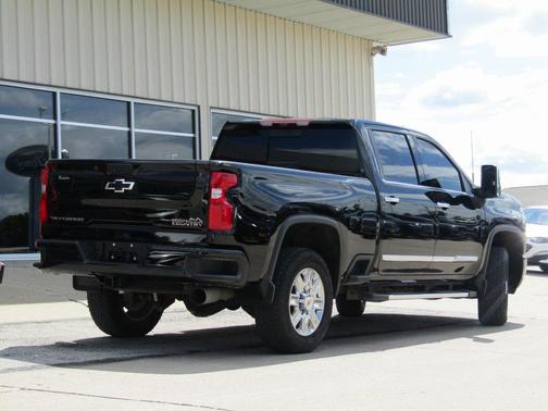 2024 Chevrolet Silverado 2500 High Country