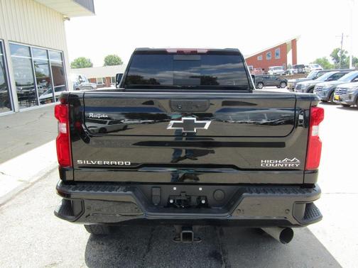 2024 Chevrolet Silverado 2500 High Country