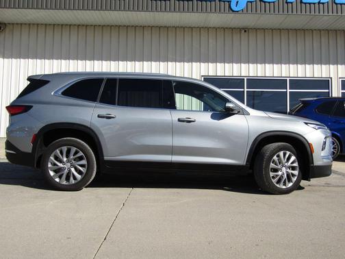 2025 Buick Enclave Preferred FWD