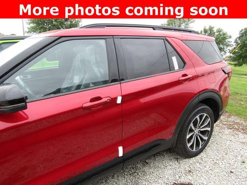 Rapid Red Metallic Tinted Clearcoat 2026 Ford Explorer ST-Line