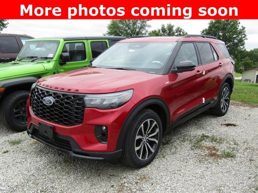 Rapid Red Metallic Tinted Clearcoat 2026 Ford Explorer ST-Line