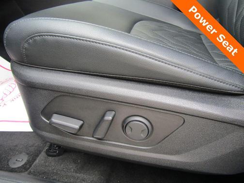 Wolf Gray 2024 Kia Sportage X-Line
