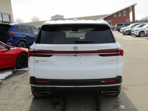 2025 Buick Enclave Preferred FWD