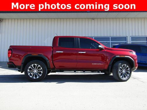 2023 GMC Canyon Denali