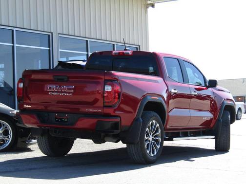 2023 GMC Canyon Denali