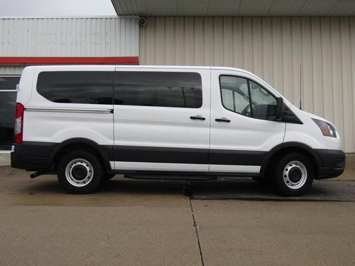 2020 Ford Transit-150 XL