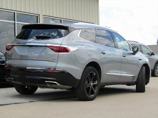 2024 Buick Enclave Essence AWD