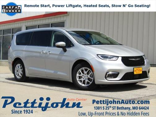 2023 Chrysler Pacifica Touring L
