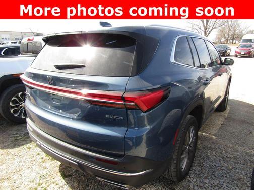 2025 Buick Enclave Preferred FWD