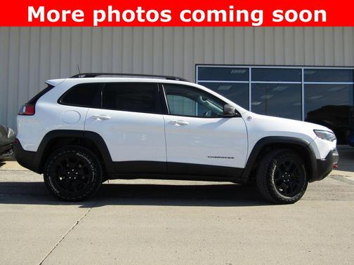 2020 Jeep Cherokee Trailhawk Elite