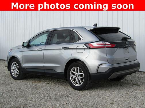 Silver Metallic 2024 Ford Edge SEL