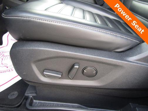 Silver Metallic 2024 Ford Edge SEL