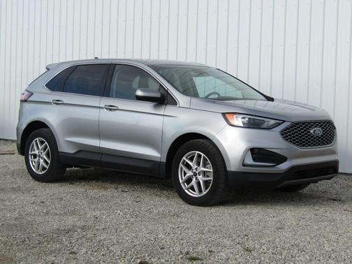 Silver Metallic 2024 Ford Edge SEL