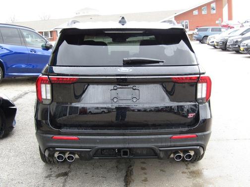 Agate Black Metallic 2026 Ford Explorer ST