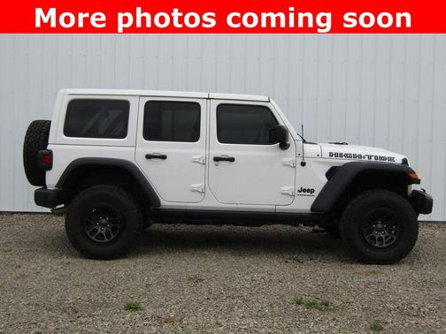 Bright White Clearcoat 2023 Jeep Wrangler 4-Door High Tide 4x4