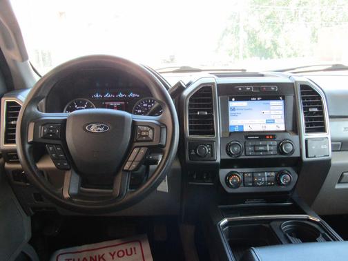 Oxford White 2019 Ford F-250 XLT