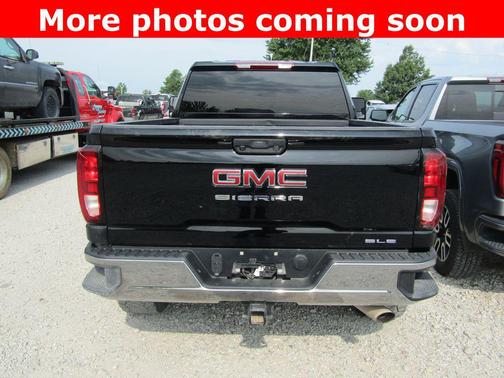 Onyx Black 2025 GMC Sierra 2500 SLE