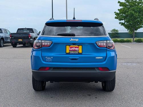 Laser Blue Pearlcoat 2023 Jeep Compass Latitude