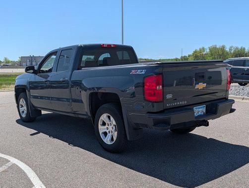 Graphite Metallic 2017 Chevrolet Silverado 1500 2LT