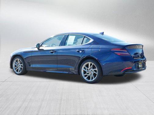 2022 Genesis G70 2.0T AWD