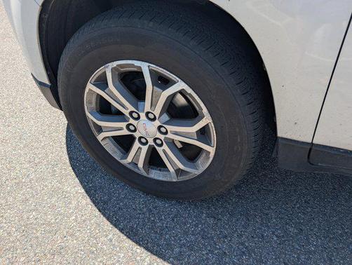 White Diamond Tricoat 2015 GMC Acadia SLT-1